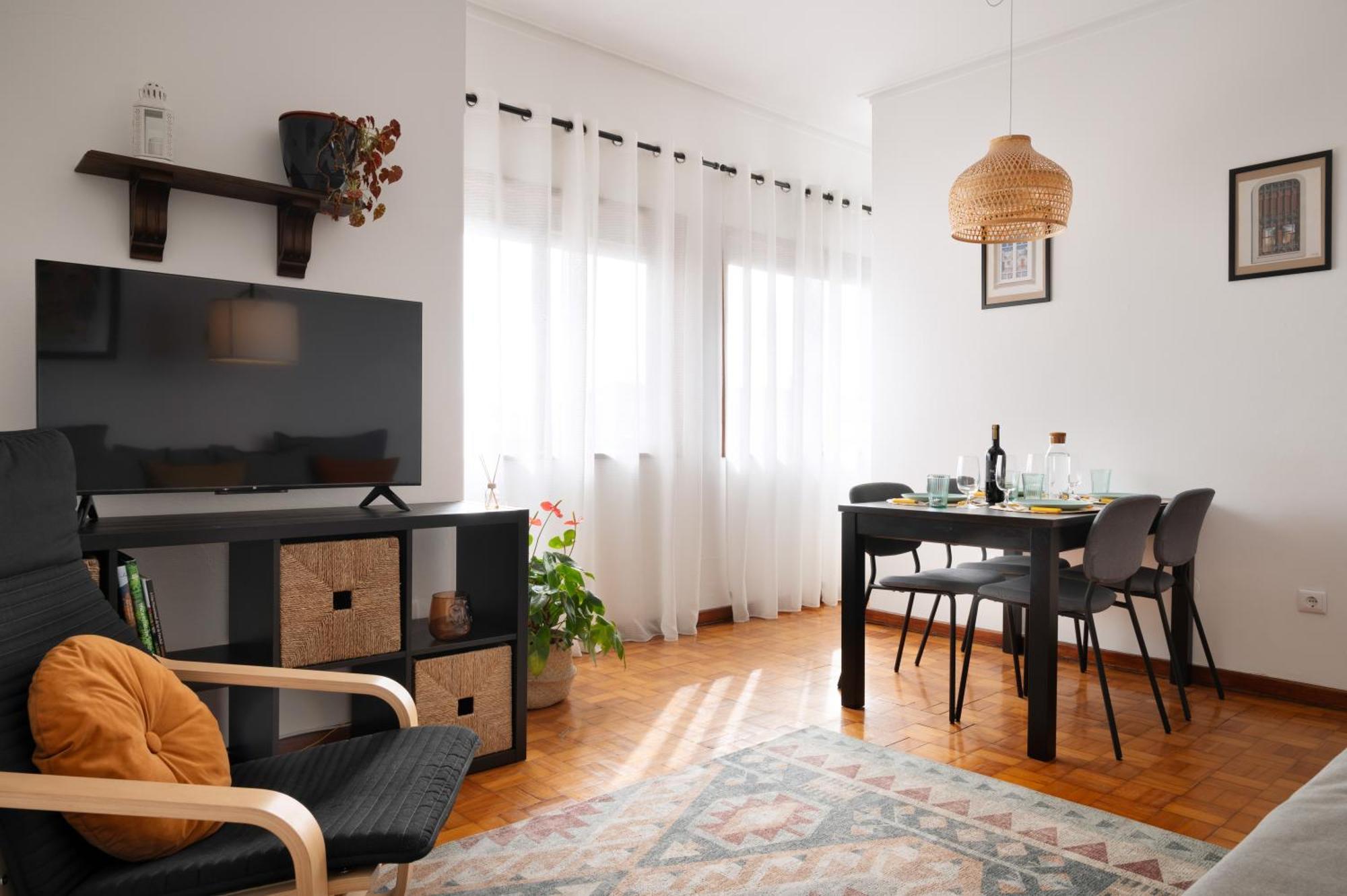 ! Luminous 2Br Top Floor ! Praca Da Republica Porto Exterior photo