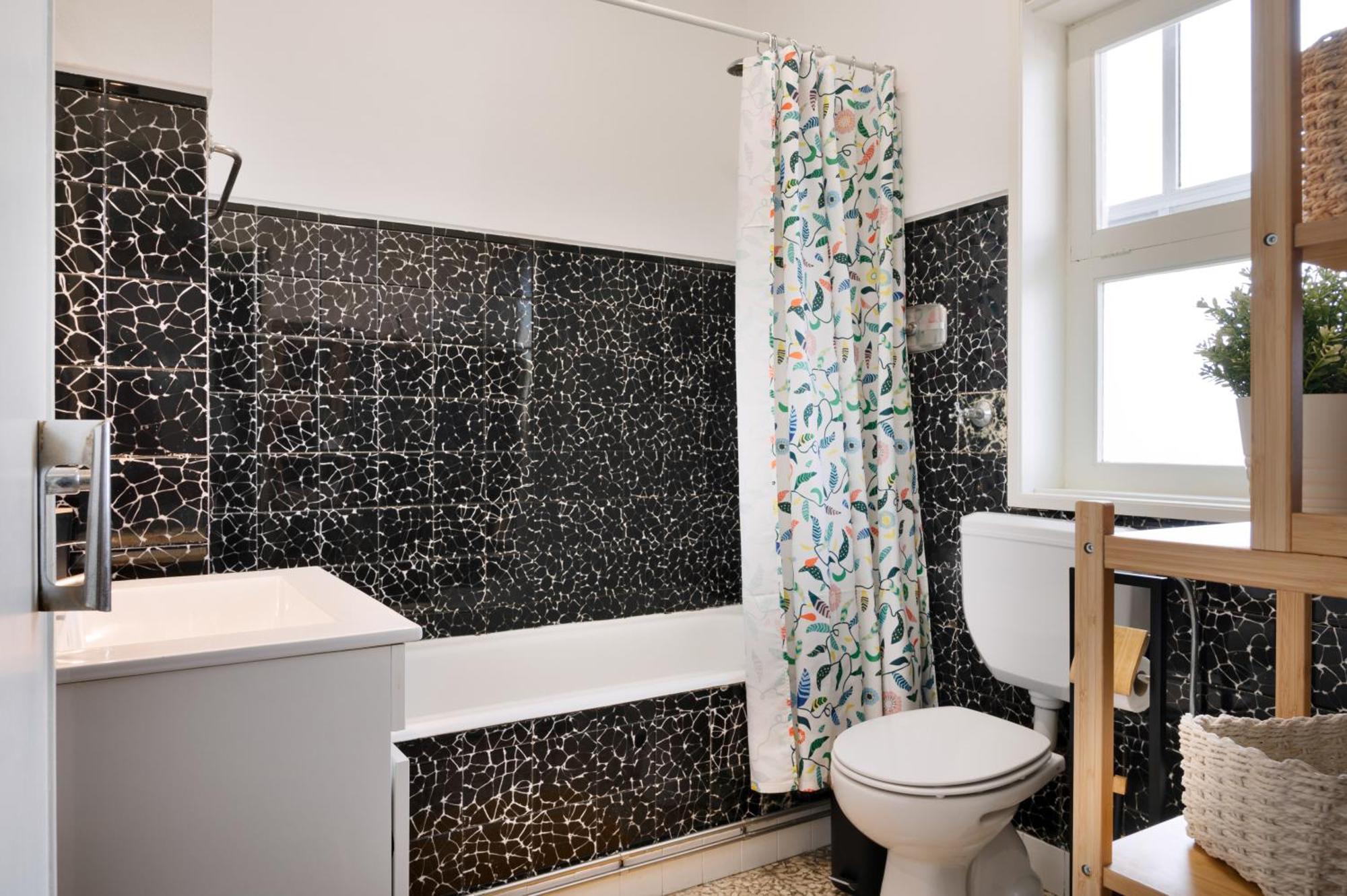 ! Luminous 2Br Top Floor ! Praca Da Republica Porto Exterior photo